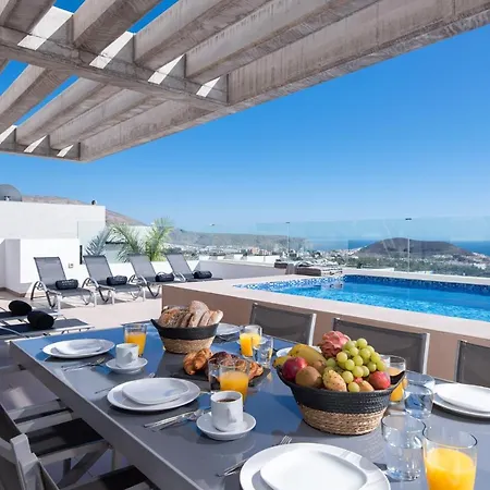 Karat Atico Siam Skies Ferienhaus