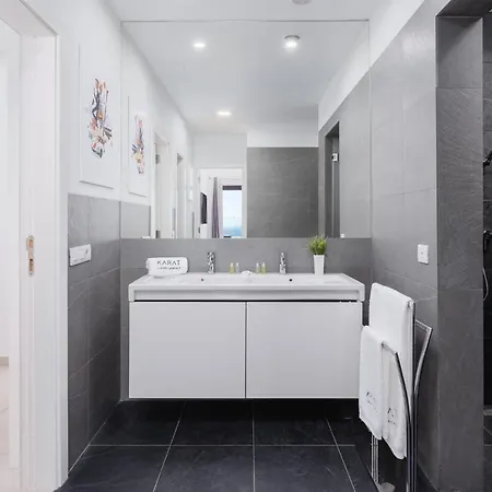 Ferienhaus Karat Atico Siam Skies *