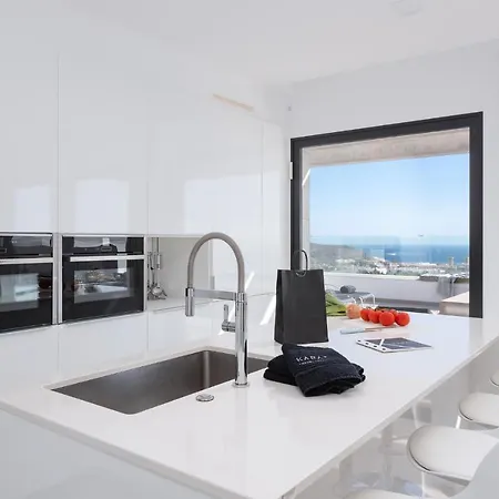 Karat Atico Siam Skies 아데제